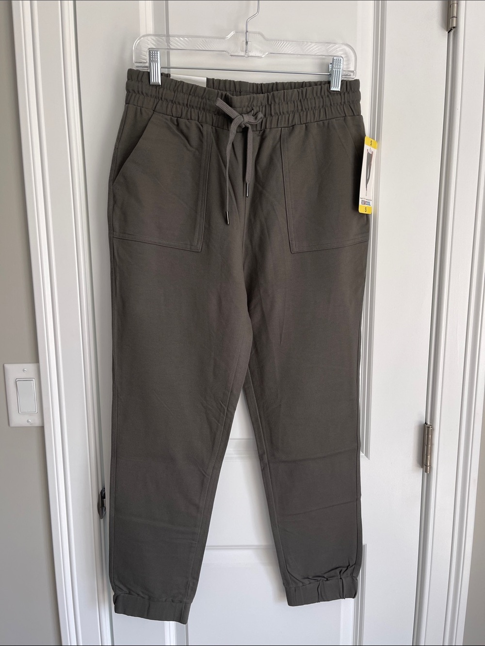 NWT 32 Degrees Cotton Stretch Joggers